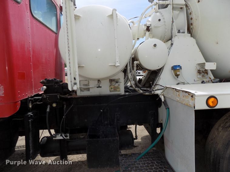 image for item DG2619 2003 Kenworth W900  ready mix truck