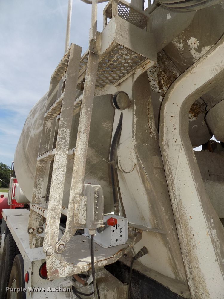 image for item DG2619 2003 Kenworth W900  ready mix truck