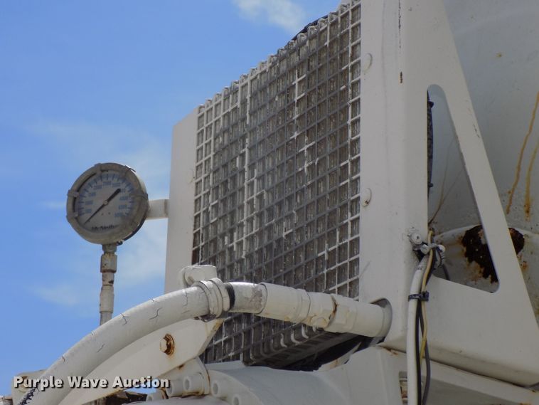 image for item DG2619 2003 Kenworth W900  ready mix truck