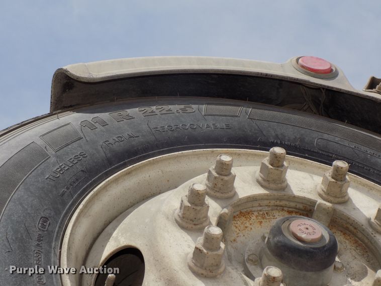 image for item DG2619 2003 Kenworth W900  ready mix truck