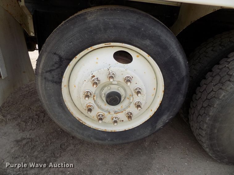 image for item DG2619 2003 Kenworth W900  ready mix truck