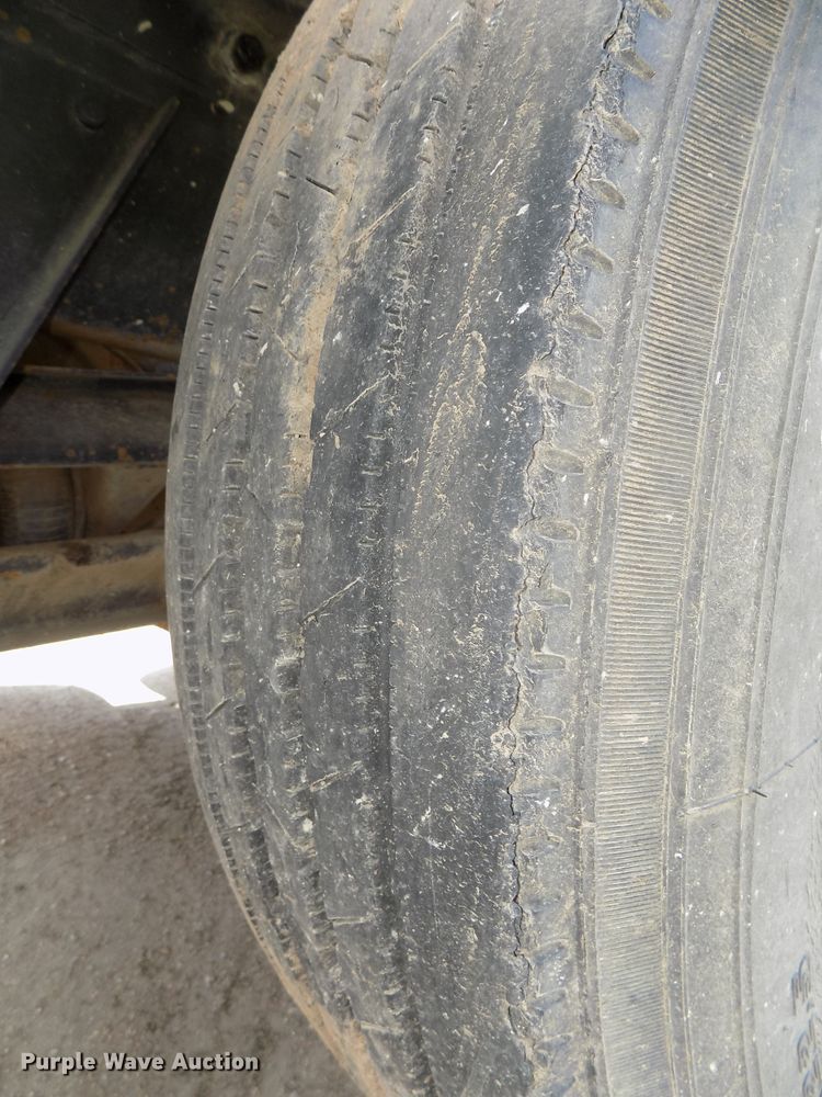 image for item DG2619 2003 Kenworth W900  ready mix truck