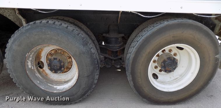 image for item DG2619 2003 Kenworth W900  ready mix truck