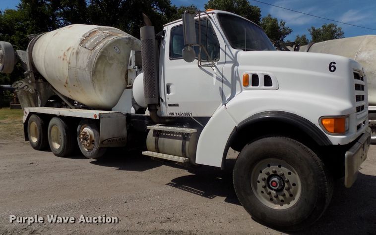 image for item DG2621 2000 Sterling L-Line  ready mix truck