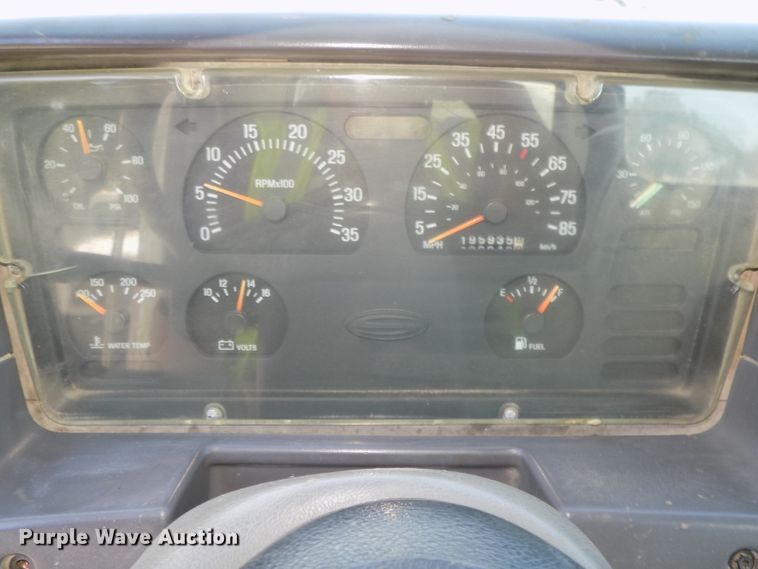 image for item DG2621 2000 Sterling L-Line  ready mix truck