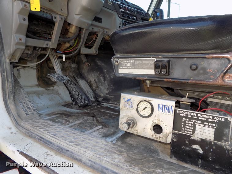 image for item DG2621 2000 Sterling L-Line  ready mix truck