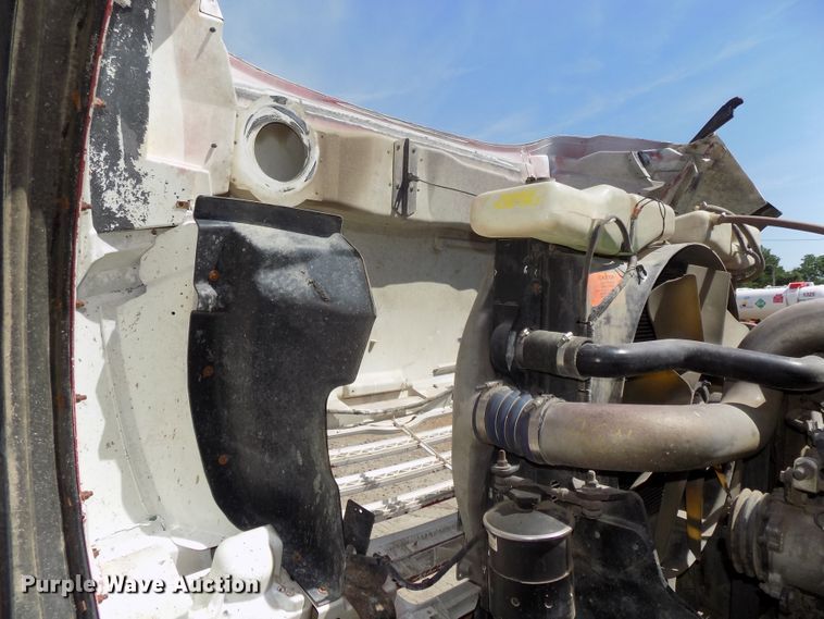 image for item DG2621 2000 Sterling L-Line  ready mix truck