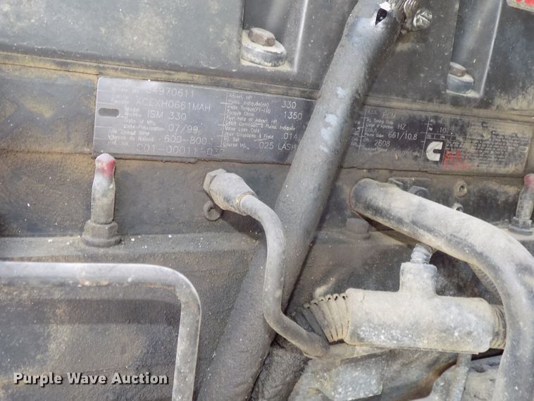 image for item DG2621 2000 Sterling L-Line  ready mix truck