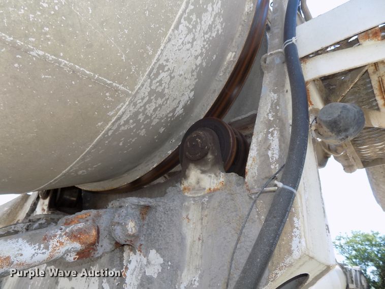 image for item DG2621 2000 Sterling L-Line  ready mix truck