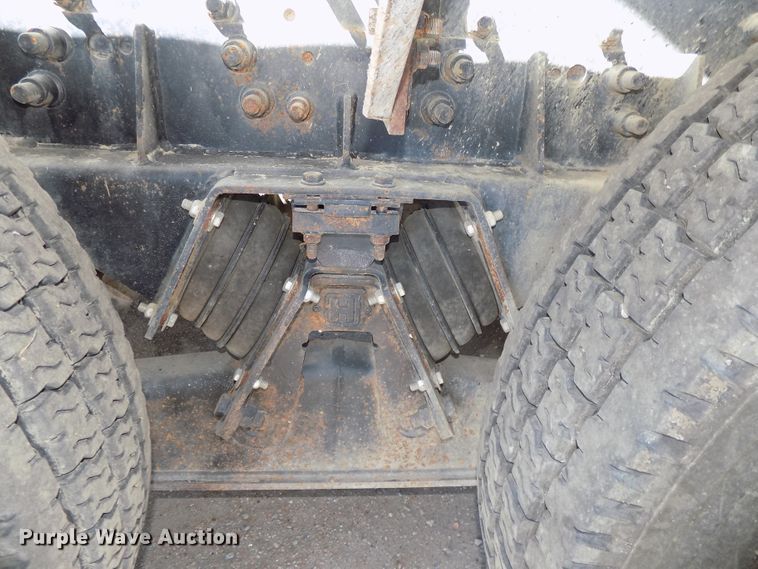 image for item DG2621 2000 Sterling L-Line  ready mix truck