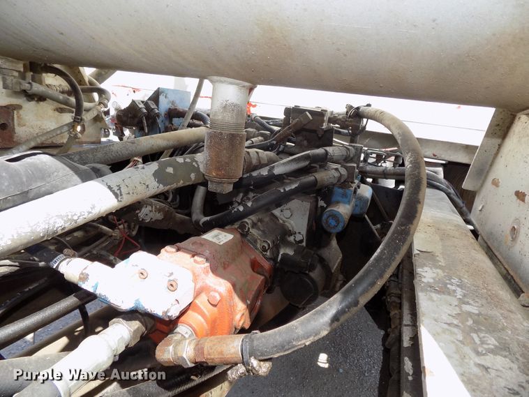 image for item DG2621 2000 Sterling L-Line  ready mix truck