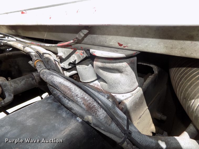 image for item DG2621 2000 Sterling L-Line  ready mix truck