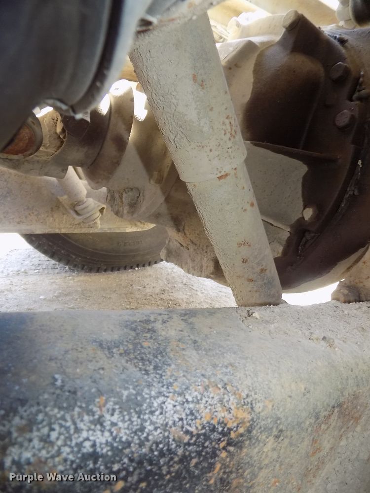 image for item DG2621 2000 Sterling L-Line  ready mix truck