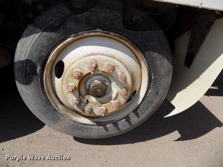 image for item DG2621 2000 Sterling L-Line  ready mix truck