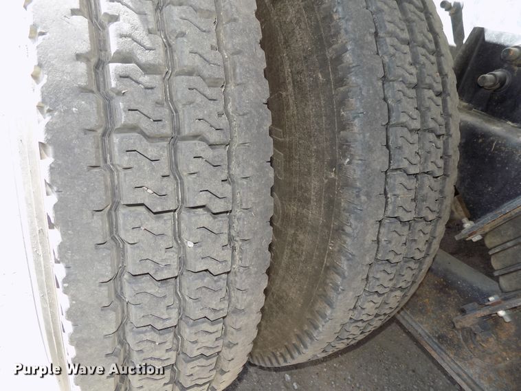 image for item DG2621 2000 Sterling L-Line  ready mix truck