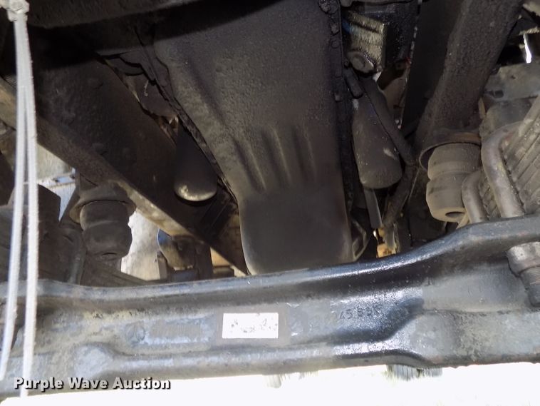 image for item DG2622 1999 International Paystar 5000  ready mix truck