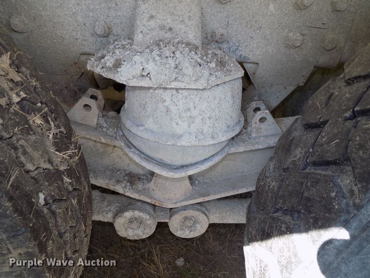 image for item DG2623 1999 Kenworth  ready mix truck