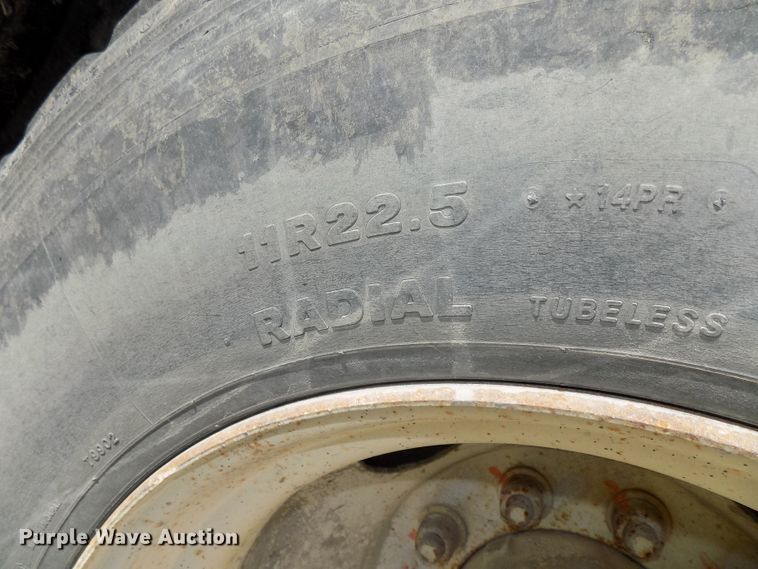 image for item DG2623 1999 Kenworth  ready mix truck