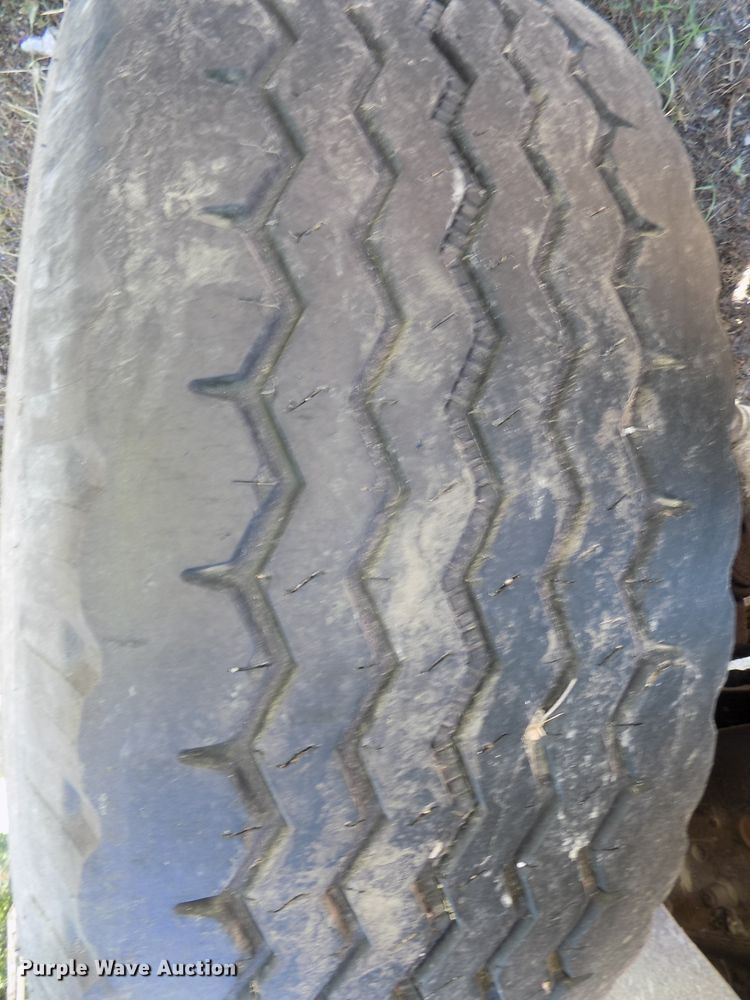 image for item DG2623 1999 Kenworth  ready mix truck