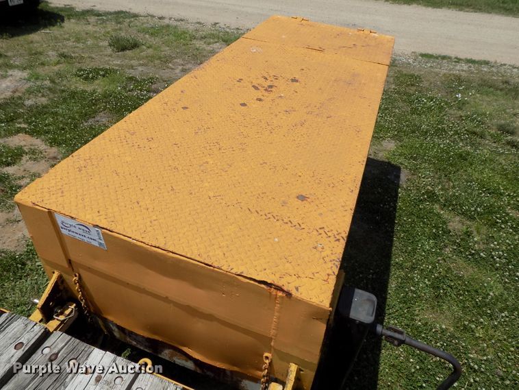 image for item DG2628 1967 Wisconsin tilt deck equipment trailer