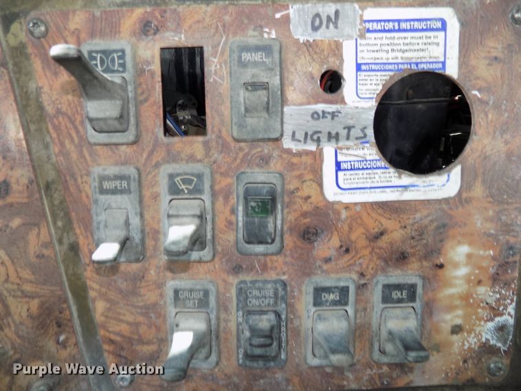 image for item DG2629 1997 International 5000SFR  ready mix truck