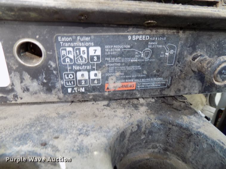 image for item DG2629 1997 International 5000SFR  ready mix truck