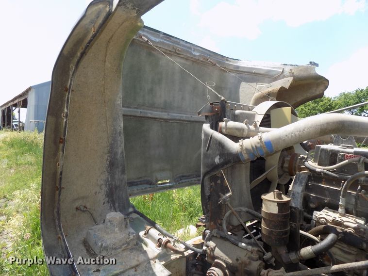 image for item DG2629 1997 International 5000SFR  ready mix truck