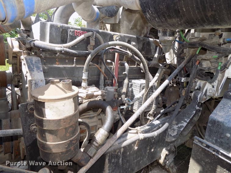 image for item DG2629 1997 International 5000SFR  ready mix truck