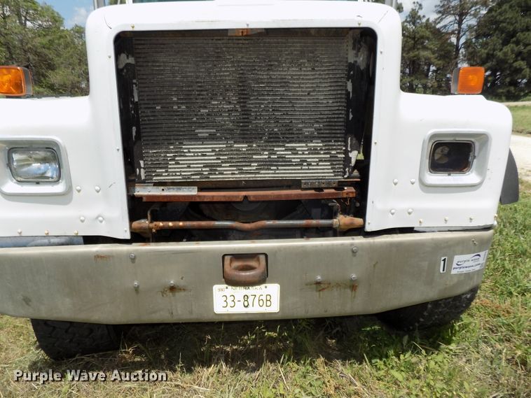 image for item DG2629 1997 International 5000SFR  ready mix truck