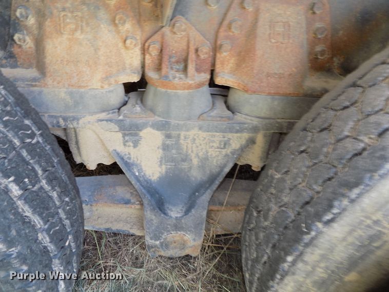 image for item DG2629 1997 International 5000SFR  ready mix truck