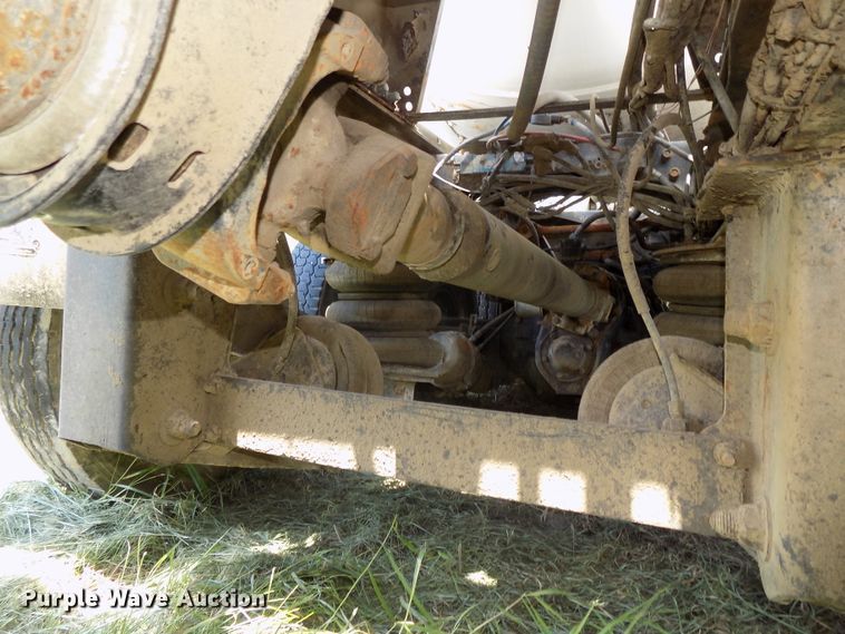 image for item DG2629 1997 International 5000SFR  ready mix truck