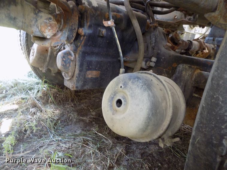 image for item DG2629 1997 International 5000SFR  ready mix truck