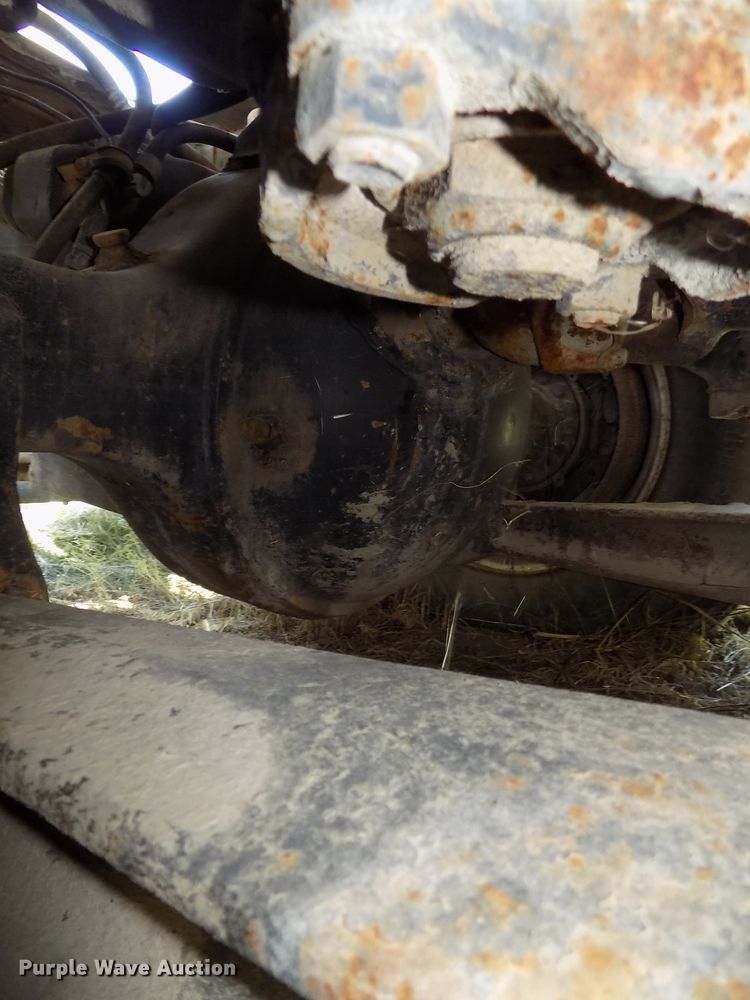 image for item DG2629 1997 International 5000SFR  ready mix truck