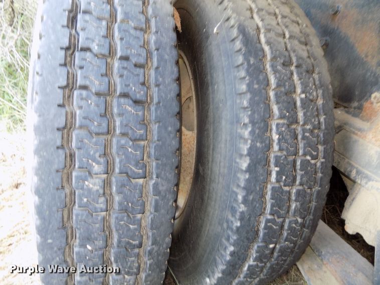 image for item DG2629 1997 International 5000SFR  ready mix truck