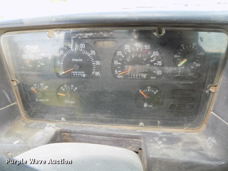 image for item DG2630 2000 Sterling L-Line  ready mix truck