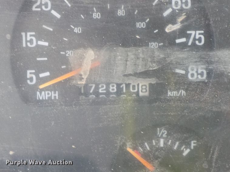 image for item DG2630 2000 Sterling L-Line  ready mix truck