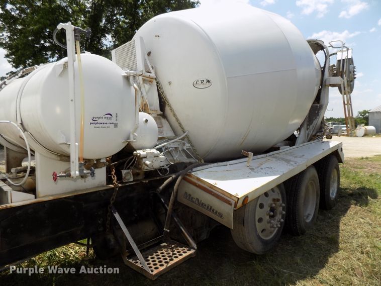 image for item DG2630 2000 Sterling L-Line  ready mix truck