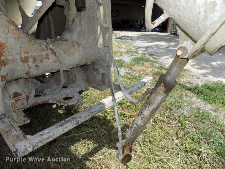 image for item DG2630 2000 Sterling L-Line  ready mix truck