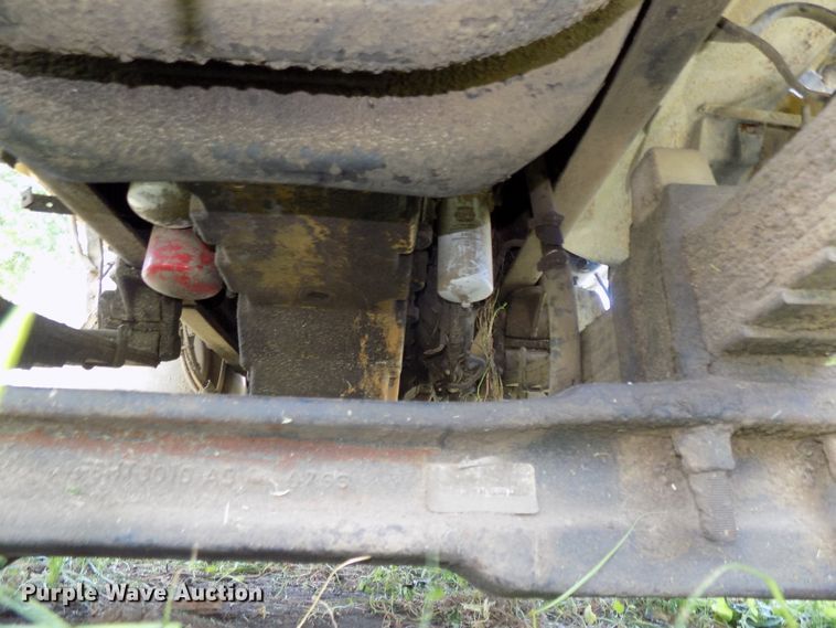 image for item DG2630 2000 Sterling L-Line  ready mix truck