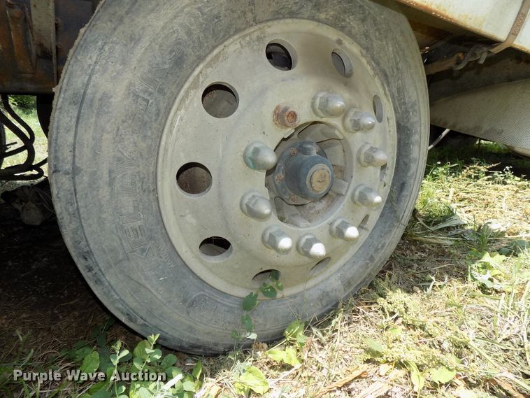 image for item DG2630 2000 Sterling L-Line  ready mix truck