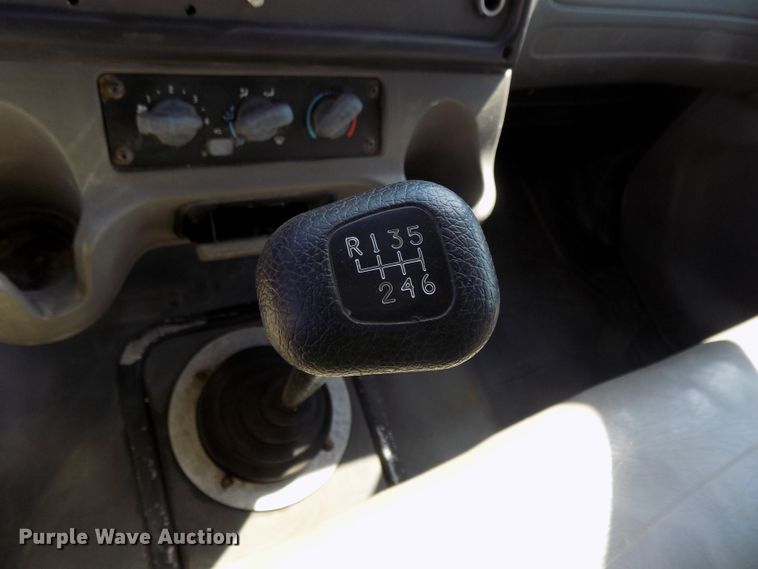 image for item DG2631 2005 Freightliner Business Class M2  dump truck