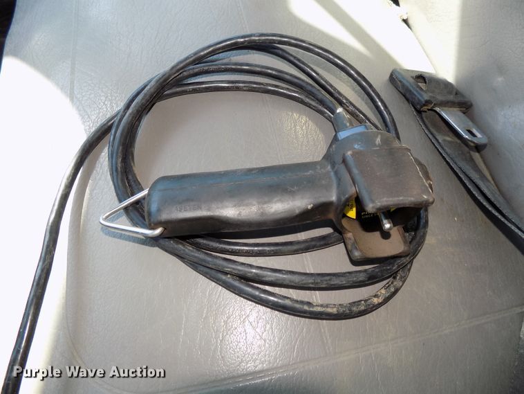 image for item DG2631 2005 Freightliner Business Class M2  dump truck