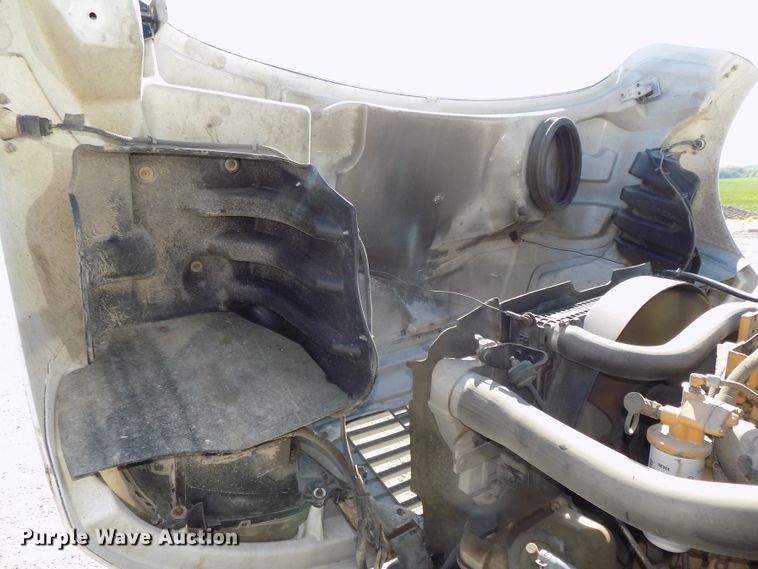 image for item DG2631 2005 Freightliner Business Class M2  dump truck