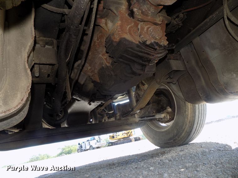 image for item DG2631 2005 Freightliner Business Class M2  dump truck