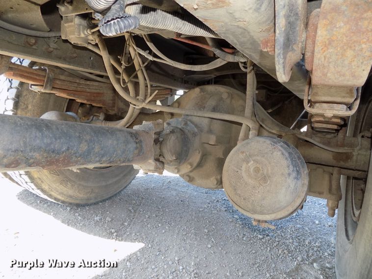 image for item DG2631 2005 Freightliner Business Class M2  dump truck