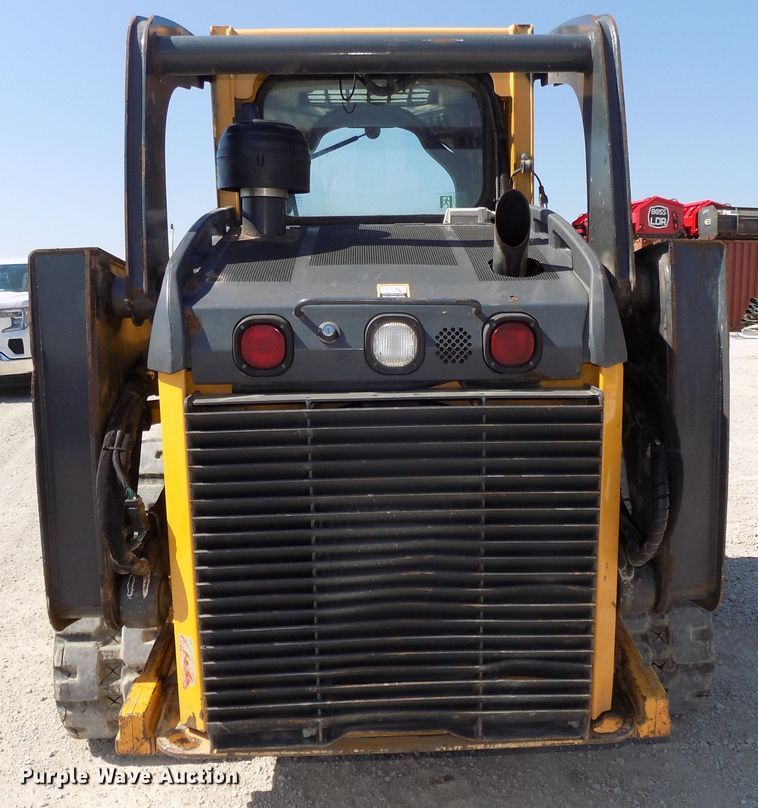 image for item DG2633 2012 John Deere 323DT  tracked skid steer loader