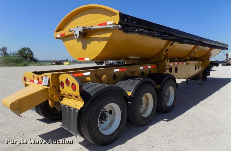 image for item DG2634 2006 Sidumpr side dump trailer