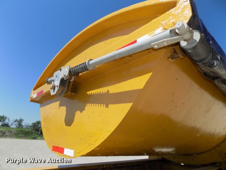 image for item DG2634 2006 Sidumpr side dump trailer