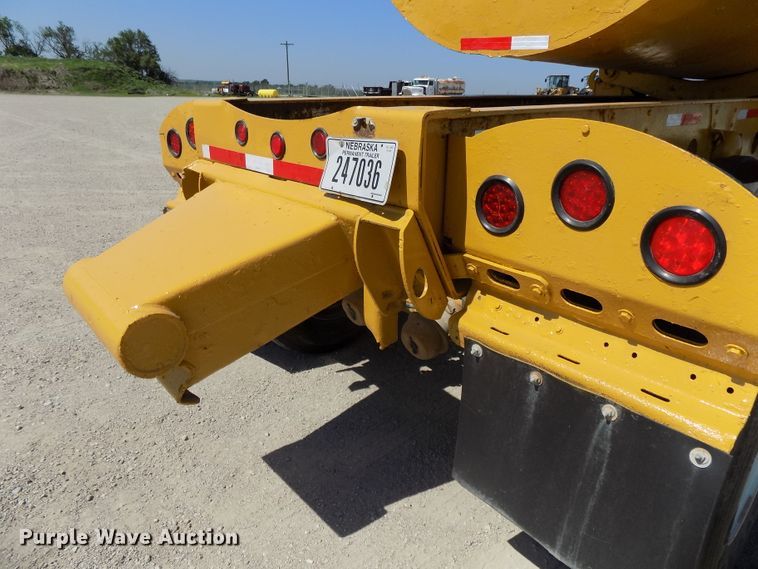 image for item DG2634 2006 Sidumpr side dump trailer