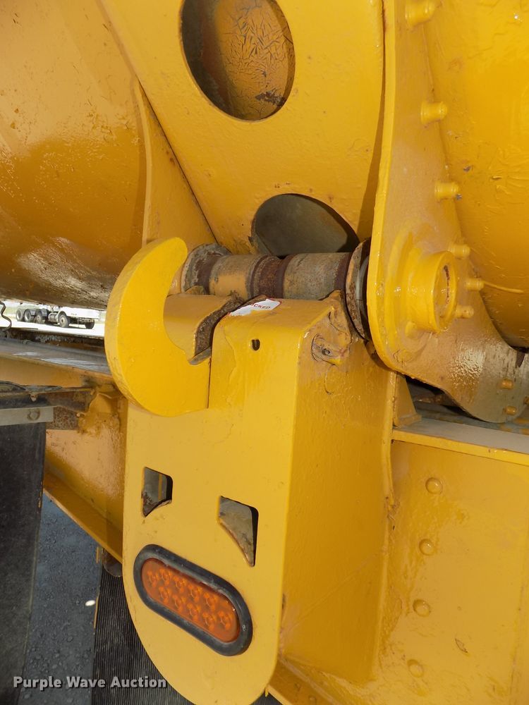 image for item DG2634 2006 Sidumpr side dump trailer